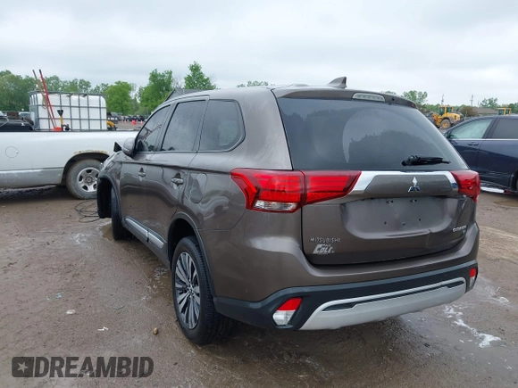 2019 Mitsubishi Outlander ES with VIN JA4AZ3A31KZ043372, listed as a IAAI auction lot 42306119 with 195,635 mi miles and . Bid and sale history available at DreamBid. Image 3.
