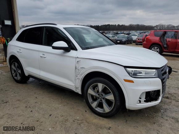 2020 Audi Q5 Premium with VIN WA1ANAFY1L2105979, listed as a Copart auction lot 44943225 with 24,324 mi miles and Salvage Title. Bid and sale history available at carsss.com. Image 4.