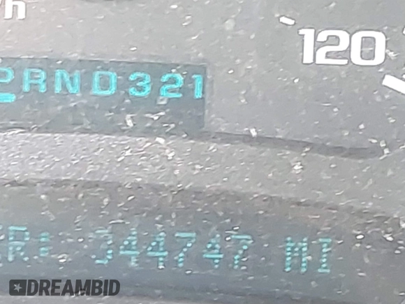 2004 Chevrolet Suburban LS z VIN 3GNEC16Z04G158694, wystawiony jako IAAI lot #42787780 z przebiegiem 344 747 mil mil oraz . Historia ofert i sprzedaży dostępna na DreamBid. Obrazek 7.