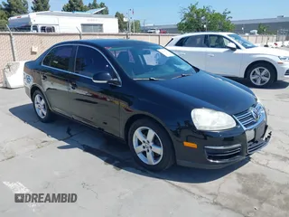 2009 Volkswagen Jetta SE с VIN 3VWRZ71K09M122225, выставлен на аукционе IAAI как лот 42217530 с пробегом 194 354 миль миль и . История ставок и продаж доступна на DreamBid. Изображение 1.