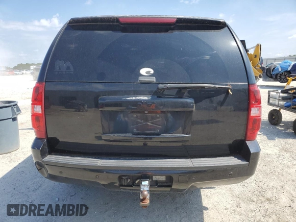 2007 Chevrolet Suburban LTZ z VIN 3GNFC16047G245511, wystawiony jako Copart lot #55288075 z przebiegiem 277 516 mil mil oraz Szkoda całkowita • Salvage title. Historia ofert i sprzedaży dostępna na DreamBid. Obrazek 6.