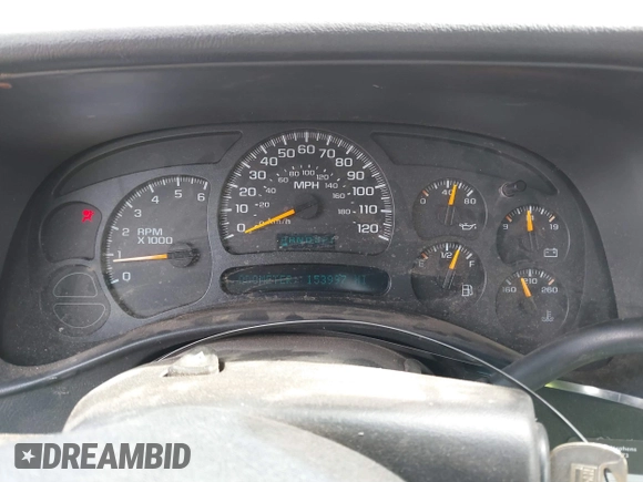 2005 Chevrolet Silverado 1500 Work Truck with VIN 1GCEC14X45Z106318, listed as a IAAI auction lot 41819033 with 153,997 mi miles. Bid and sale history available at carsss.com. Image 7.