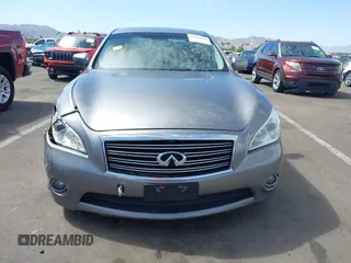 2013 Infiniti M with VIN JN1BY1AP3DM514462, listed as a IAAI auction lot 42141542 with 175,403 mi miles. Bid and sale history available at carsss.com. Image 12.