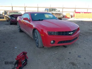 2013 Chevrolet Camaro LT with VIN 2G1FC1E3XD9206926, listed as a IAAI auction lot 41189135 with 121,262 mi miles. Bid and sale history available at carsss.com. Image 1.