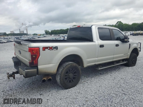 2017 Ford F-350 Platinum z VIN 1FT8W3BT2HED34278, wystawiony jako Copart lot #54627845 z przebiegiem 402 064 mil mil oraz Szkoda całkowita • Salvage title. Historia ofert i sprzedaży dostępna na DreamBid. Obrazek 3.