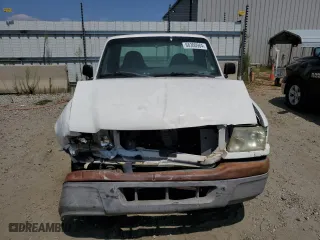 2004 Ford Ranger XL with VIN 1FTYR10D04PB39172, listed as a Copart auction lot 68300984 with 187,111 mi miles and Salvage Title. Bid and sale history available at carsss.com. Image 5.