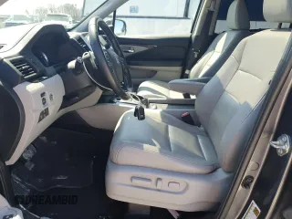 2016 Honda Pilot Touring with VIN 5FNYF6H98GB035114, listed as a Copart auction lot 49123905 with 117,591 mi miles and Clean Title. Bid and sale history available at carsss.com. Image 7.