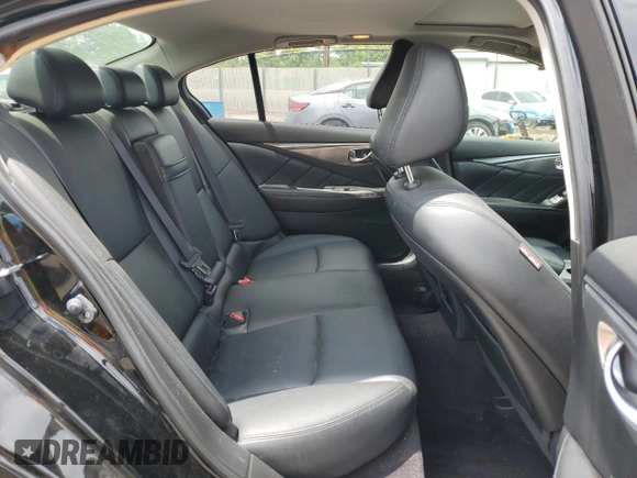 2015 Infiniti Q50 z VIN JN1BV7AR7FM421993, wystawiony jako Copart lot #60709065 z przebiegiem Nie podano mil oraz Szkoda całkowita • Salvage title. Historia ofert i sprzedaży dostępna na DreamBid. Obrazek 10.