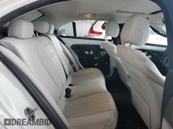 2022 Mercedes-Benz E 350 with VIN W1KZF8DB7NB050539, listed as a Copart auction lot 51081345 with 49,258 mi miles and Salvage Title. Bid and sale history available at DreamBid. Image 10.