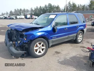2005 Ford Escape Hybrid with VIN 1FMCU96HX5KC07148, listed as a IAAI auction lot 41741158 with 225,598 mi miles. Bid and sale history available at carsss.com. Image 2.