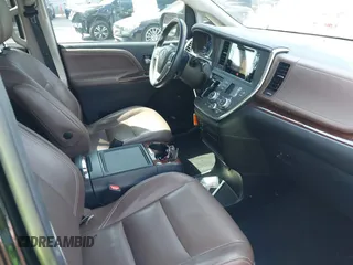 2017 Toyota Sienna XLE Auto Access Seat with VIN 5TDYZ3DC6HS850223, listed as a IAAI auction lot 41958525 with 46,261 mi miles and . Bid and sale history available at DreamBid. Image 5.