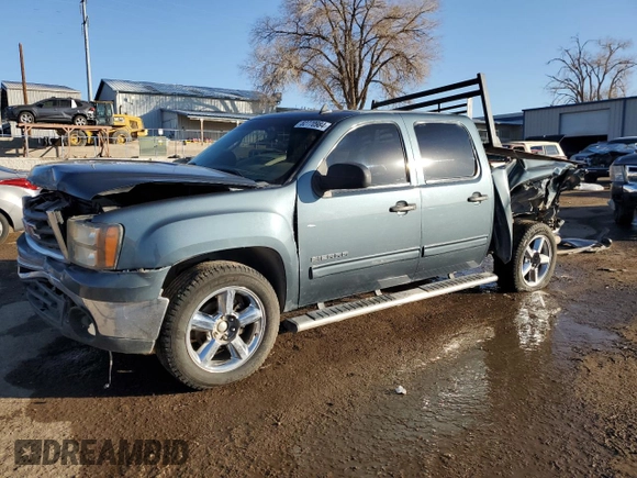 2010 GMC Sierra 1500 with VIN 3GTXKVE26AG101850, listed as a Copart auction lot 82770984 with 175,714 mi miles and Salvage Title. Bid and sale history available at DreamBid. Image 1.