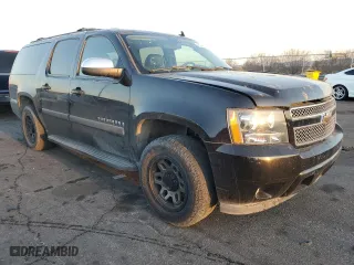 2007 Chevrolet Suburban LT with VIN 1GNFC16JX7J300857, listed as a Copart auction lot 43244695 with 200,338 mi miles and Clean Title. Bid and sale history available at carsss.com. Image 4.