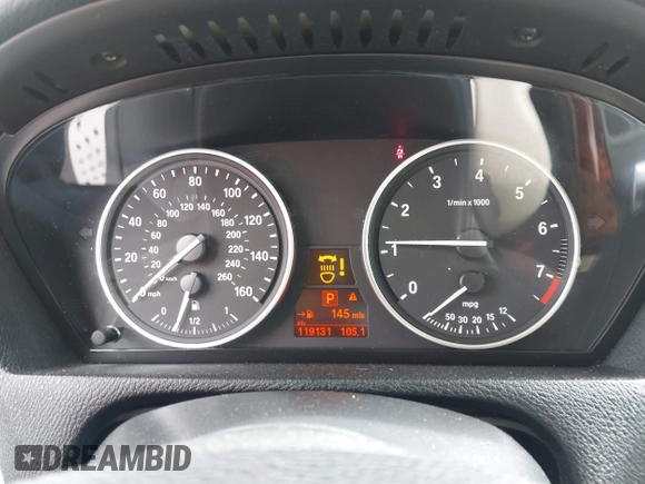 2013 BMW X5 xDrive35i z VIN 5UXZV4C58D0B21258, wystawiony jako IAAI lot #42189297 z przebiegiem 119 131 mil mil oraz . Historia ofert i sprzedaży dostępna na DreamBid. Obrazek 7.