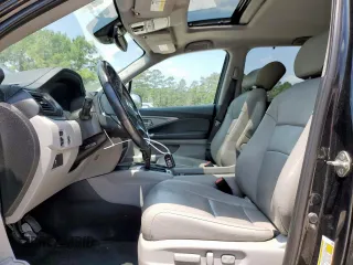 2019 Honda Pilot EX-L with VIN 5FNYF5H59KB044310, listed as a Copart auction lot 58580895 with 210,131 mi miles and Salvage title. Bid and sale history available at DreamBid. Image 7.