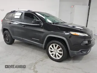 2016 Jeep Cherokee Limited with VIN 1C4PJMDSXGW118787, listed as a Copart auction lot 58742585 with 154,097 mi miles and Clean title. Bid and sale history available at DreamBid. Image 4.
