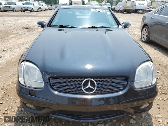 2002 Mercedes-Benz SLK с VIN WDBKK66F32F238778, выставлен на аукционе Copart как лот 58210895 с пробегом 93 879 миль миль и Списание • Salvage title. История ставок и продаж доступна на DreamBid. Изображение 5.