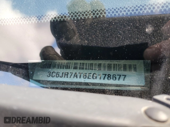 2014 Ram 1500 Tradesman z VIN 3C6JR7AT6EG178677, wystawiony jako Copart lot #47951635 z przebiegiem Nie podano mil oraz Czysty tytuł • Clean title. Historia ofert i sprzedaży dostępna na DreamBid. Obrazek 12.