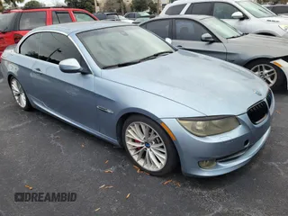 2011 BMW 3 Series 335i с VIN WBADX7C5XBE242018, выставлен на аукционе IAAI как лот 42448371 с пробегом 69 043 миль миль и . История ставок и продаж доступна на DreamBid. Изображение 2.
