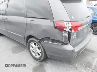 2004 Toyota Sienna XLE with VIN 5TDZA22C24S144398, listed as a IAAI auction lot 42065877 with 187,911 mi miles and . Bid and sale history available at DreamBid. Image 6.