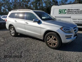 2016 Mercedes-Benz GL with VIN 4JGDF2EE7GA695299, listed as a Copart auction lot 88135675 with 0 mi miles and Non Repairable. Bid and sale history available at carsss.com. Image 4.