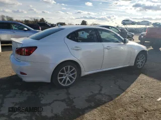2011 Lexus IS 350 with VIN JTHCE5C29B5000138, listed as a Copart auction lot 42920825 with 105,420 mi miles and Salvage title. Bid and sale history available at DreamBid. Image 3.