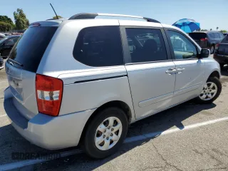 2009 Kia Sedona with VIN KNDMB133296299895, listed as a Copart auction lot 61930584 with 0 mi miles and Clean Title. Bid and sale history available at carsss.com. Image 3.