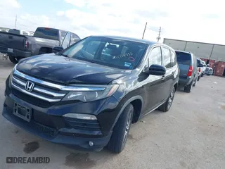 2017 Honda Pilot EX-L with VIN 5FNYF5H5XHB040842, listed as a IAAI auction lot 41778935 with 151,464 mi miles. Bid and sale history available at carsss.com. Image 17.