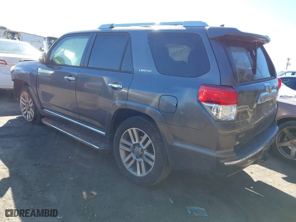 2012 Toyota 4Runner SR5 with VIN JTEBU5JR7C5083050, listed as a IAAI auction lot 41639042 with 204,285 mi miles. Bid and sale history available at carsss.com. Image 3.