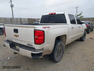 2015 Chevrolet Silverado 1500 High Country with VIN 3GCUKTEC7FG167296, listed as a IAAI auction lot 41706967 with 157,053 mi miles. Bid and sale history available at carsss.com. Image 4.