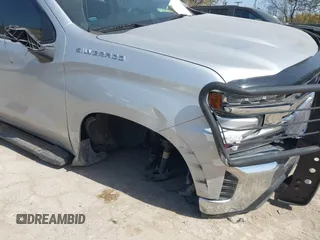 2019 Chevrolet Silverado 1500 LT with VIN 1GCRWCED2KZ322849, listed as a IAAI auction lot 41775145 with 11,685 mi miles and . Bid and sale history available at DreamBid. Image 6.