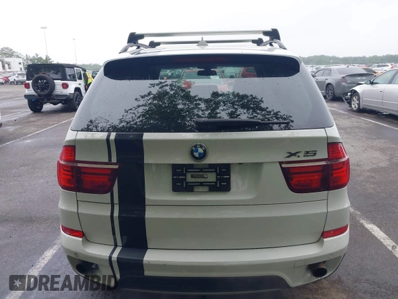 2012 BMW X5 35i с VIN 5UXZV4C5XCL765368, выставлен на аукционе IAAI как лот 42526136 с пробегом 165 365 миль миль и . История ставок и продаж доступна на DreamBid. Изображение 16.