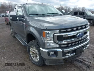 2022 Ford Super Duty F-250 SRW XL with VIN 1FT7X2B68NEC54413, listed as a IAAI auction lot 41908487 with 91,119 mi miles. Bid and sale history available at carsss.com. Image 1.
