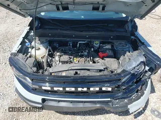 2022 Ford Bronco Sport Outer Banks with VIN 3FMCR9C61NRD43751, listed as a IAAI auction lot 42333996 with 40,993 mi miles and . Bid and sale history available at DreamBid. Image 10.