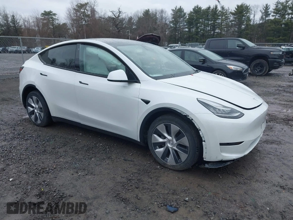 2020 Tesla Model Y Long Range with VIN 5YJYGDEE4LF044843, listed as a IAAI auction lot 41799504 with 40,770 mi miles and . Bid and sale history available at DreamBid. Image 1.
