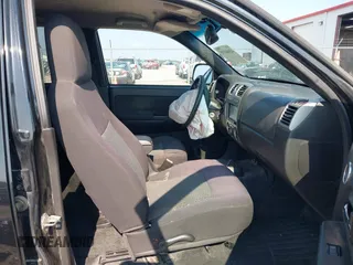 2012 GMC Canyon SLE2 with VIN 1GTH6PFE4C8156674, listed as a IAAI auction lot 42446335 with 130,464 mi miles and . Bid and sale history available at DreamBid. Image 5.