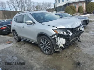 2017 Nissan Rogue SV z VIN JN8AT2MT7HW149353, wystawiony jako Copart lot #46567735 z przebiegiem 106 352 mil mil oraz Szkoda całkowita • Salvage title. Historia ofert i sprzedaży dostępna na DreamBid. Obrazek 4.