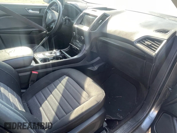 2020 Ford Edge SE z VIN 2FMPK3G93LBB47281, wystawiony jako Copart lot #54109485 z przebiegiem 73 460 mil mil oraz Nie do naprawy • Non repairable. Historia ofert i sprzedaży dostępna na DreamBid. Obrazek 5.