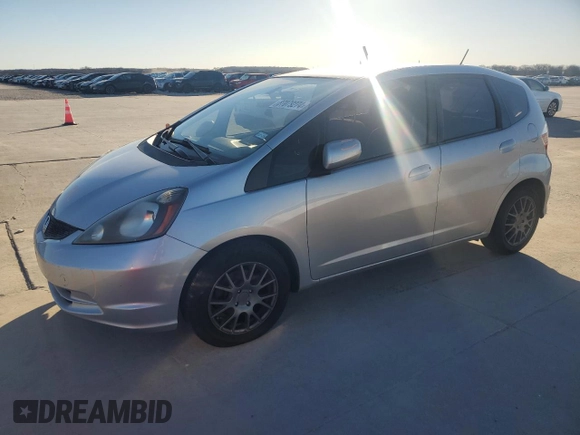 2013 Honda Fit with VIN JHMGE8H31DC036859, listed as a Copart auction lot 87079274 with 112,160 mi miles and Salvage Title. Bid and sale history available at carsss.com. Image 1.