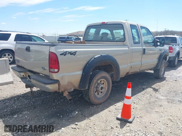 2001 Ford F-250 XL with VIN 1FTNX21L51EC35942, listed as a IAAI auction lot 42189080 with 168,231 mi miles and . Bid and sale history available at DreamBid. Image 4.