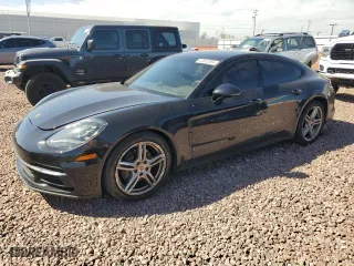 2019 Porsche Panamera with VIN WP0AA2A76KL101165, listed as a Copart auction lot 43642984 with 0 mi miles. Bid and sale history available at carsss.com. Image 1.