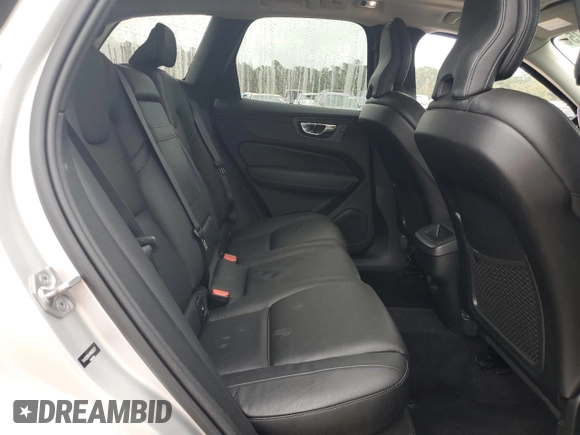 2021 Volvo XC60 Momentum с VIN YV4102RK4M1699277, выставлен на аукционе Copart как лот 51127475 с пробегом 55 131 миль миль и Списание • Salvage title. История ставок и продаж доступна на DreamBid. Изображение 11.