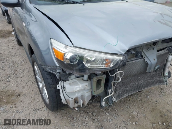 2015 Mitsubishi Outlander Sport ES with VIN 4A4AP3AU5FE062047, listed as a IAAI auction lot 41920635 with 107,880 mi miles. Bid and sale history available at carsss.com. Image 6.