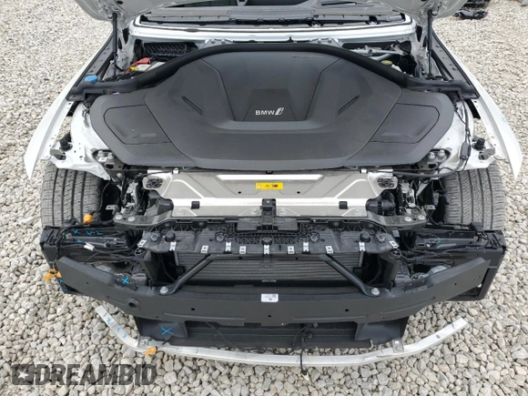 2024 BMW i4 eDrive40 z VIN WBY73AW07RFR74988, wystawiony jako Copart lot #70713824 z przebiegiem 14 117 mil mil oraz Szkody całkowita. Historia ofert i sprzedaży dostępna na DreamBid. Obrazek 13.