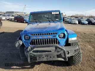 2021 Jeep Gladiator Sport S z VIN 1C6HJTAGXML535345, wystawiony jako Copart lot #49138295 z przebiegiem 31 785 mil mil oraz Szkoda całkowita • Salvage title. Historia ofert i sprzedaży dostępna na DreamBid. Obrazek 5.