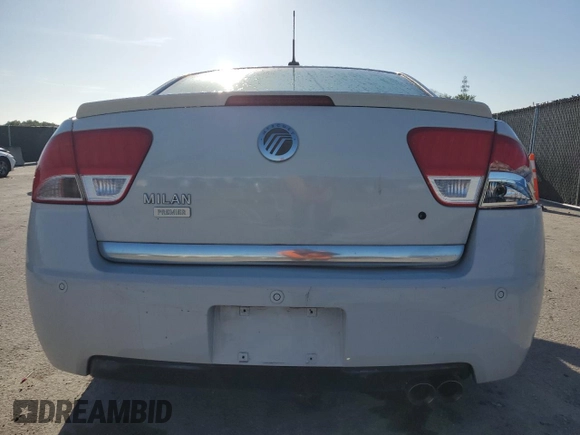2010 Mercury Milan Premier with VIN 3MEHM0JA8AR663119, listed as a Copart auction lot 61850955 with 106,205 mi miles and Salvage title. Bid and sale history available at DreamBid. Image 6.