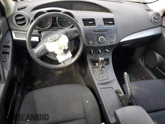 2012 Mazda 3 i Touring с VIN JM1BL1V7XC1666325, выставлен на аукционе Copart как лот 51103045 с пробегом Не указан миль и Списание • Salvage title. История ставок и продаж доступна на DreamBid. Изображение 8.