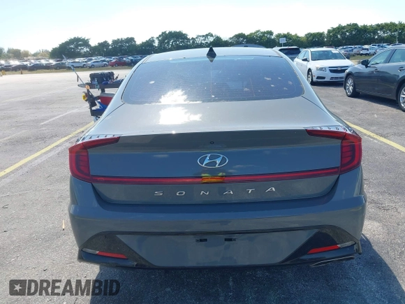 2020 Hyundai Sonata SEL z VIN 5NPEF4JA4LH060325, wystawiony jako IAAI lot #41957739 z przebiegiem 81 048 mil mil oraz . Historia ofert i sprzedaży dostępna na DreamBid. Obrazek 17.