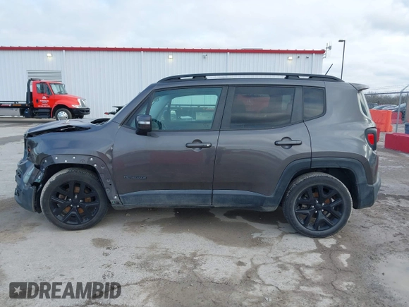 2017 Jeep Renegade Altitude z VIN ZACCJABB7HPE88450, wystawiony jako IAAI lot #41785466 z przebiegiem 119 370 mil mil oraz . Historia ofert i sprzedaży dostępna na DreamBid. Obrazek 14.