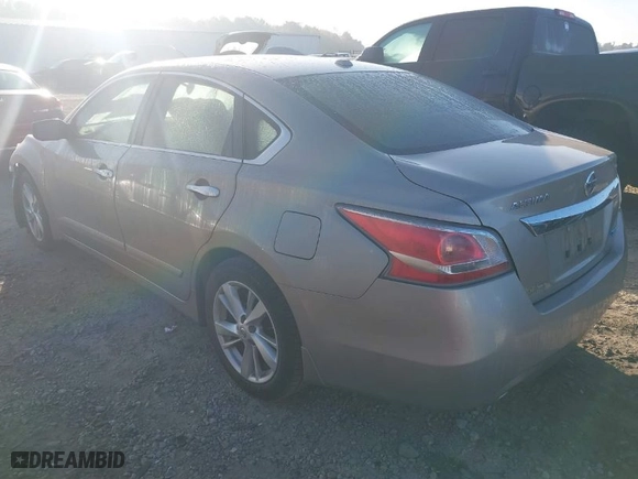2014 Nissan Altima 2.5 with VIN 1N4AL3AP2EC141527, listed as a IAAI auction lot 40741182 with 60,826 mi miles. Bid and sale history available at carsss.com. Image 3.